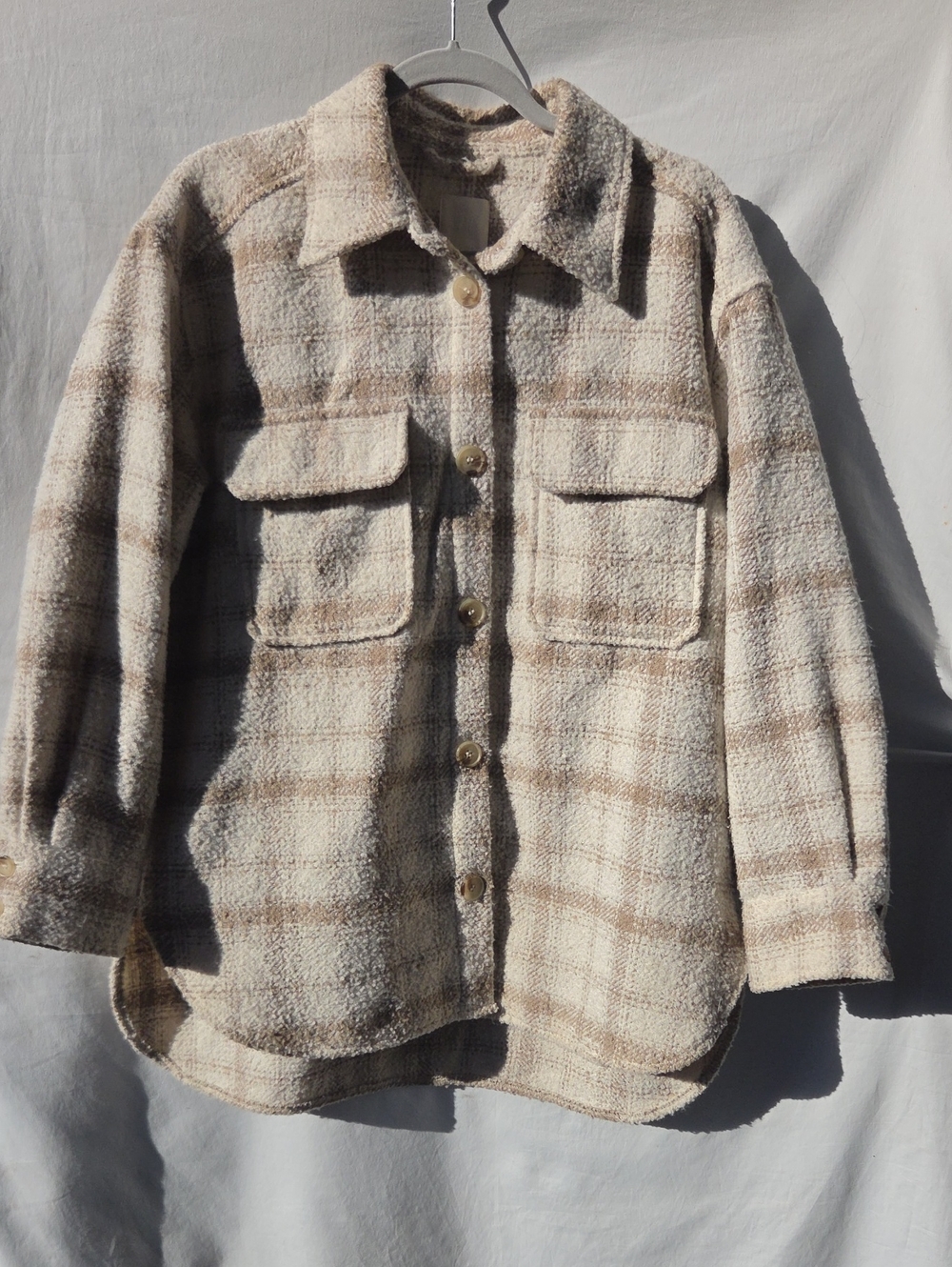 H&M Beige & Cream Plaid Teddy Shacket Sz M